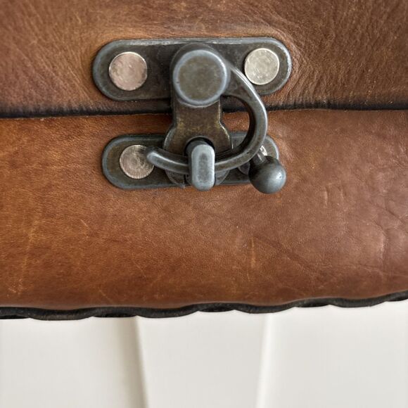 VTG Boho Thick Leather Latch Handmade Saddle Bag 70s Crossbody Purse - Picture 5 of 16